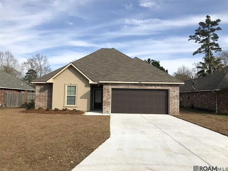 26612 Parkwood Dr — Photo 1