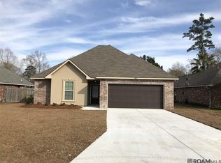 26612 Parkwood Dr, Denham Springs, LA 70726