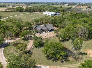 2431 Dr Sanders Rd, Crossroads, TX 76227