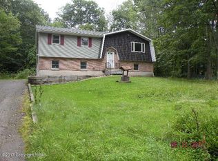 110 Forest Ln, Cresco, PA 18326