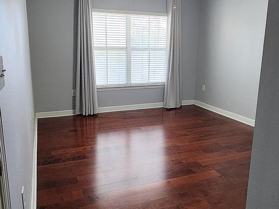 4th image of 18505 Bridle Club Dr