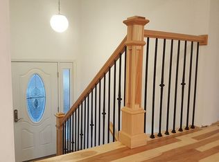 100 Montreal Ln, Oak Ridge, TN 37830