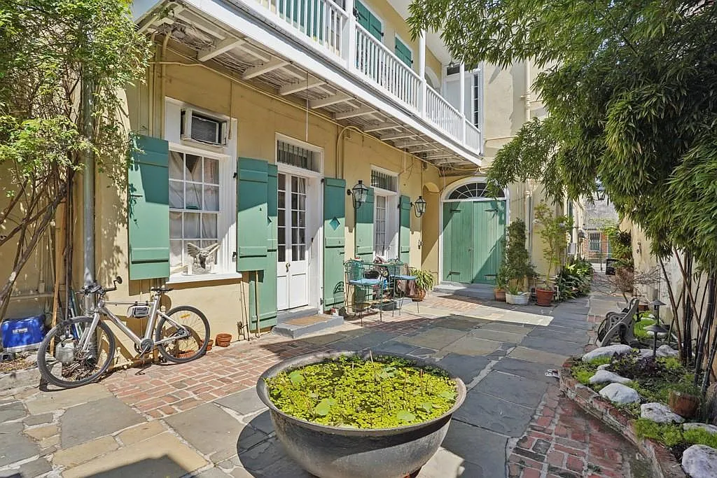 1 bed, 1.5 bath, 1100 sqft, $3,000 — Photo 4