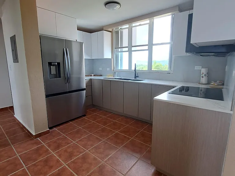 311 Las Palmas #L5 — Photo 6