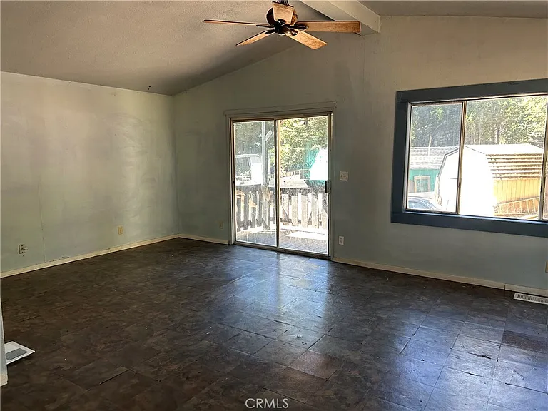 14435 Skyway — Photo 4