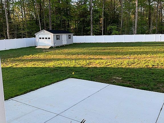 2nd image of 9141 Shewsbury Dr