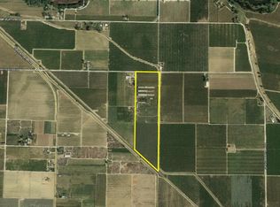 14825 E Lincoln Ave, Parlier, CA 93648
