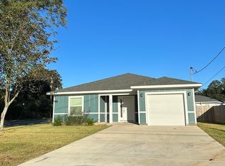 8608 Untreiner Ave, Pensacola, FL 32534
