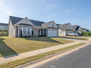 215 McCloud Ct, Spartanburg, SC 29301