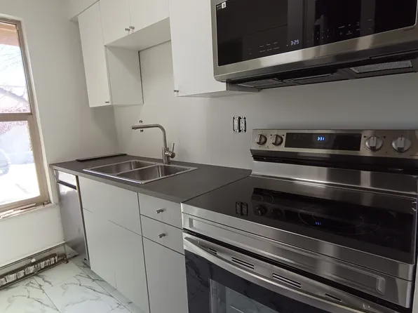 4235 N Carefree Cir APT B, Colorado Springs, CO 80917