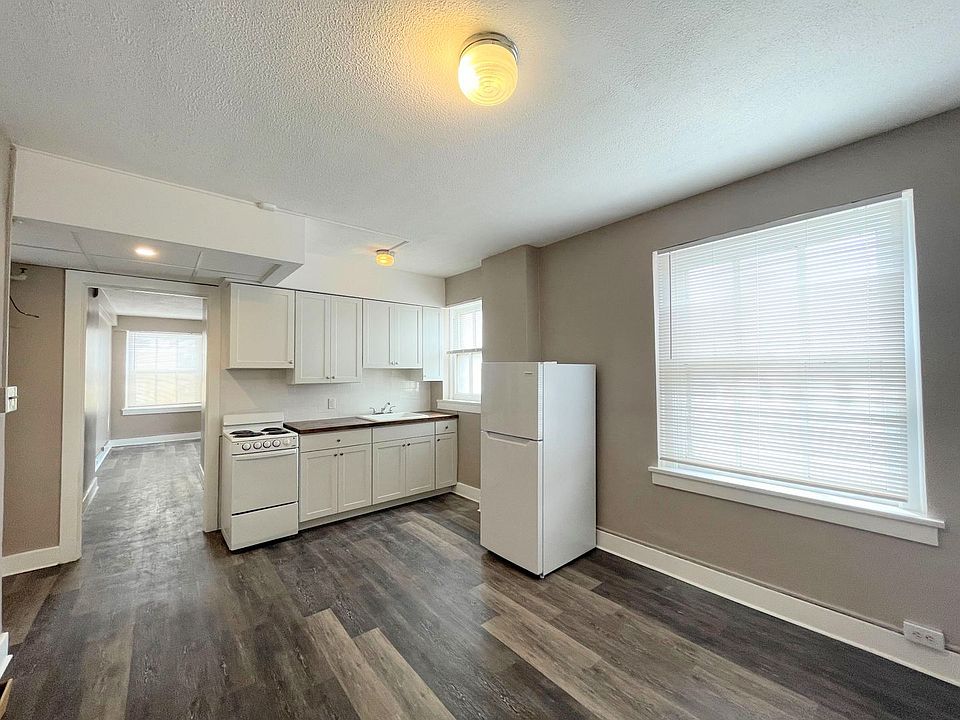 1st image of 14 E 2nd Ave #408
