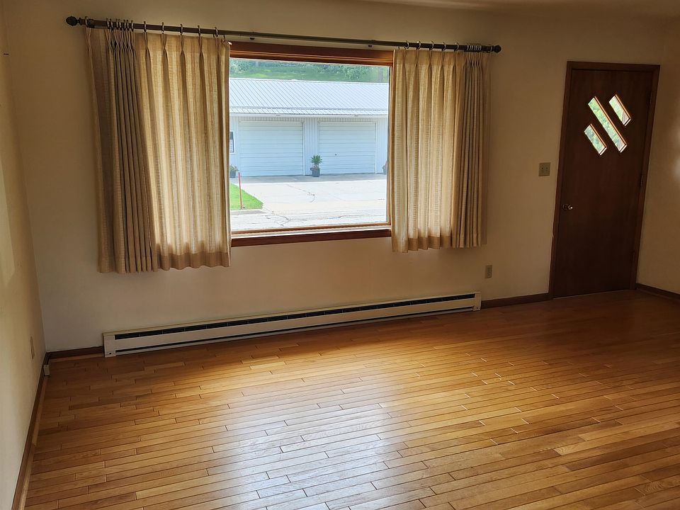 818 Davidson St NW, Elkader, IA 52043 MLS 147457 Zillow