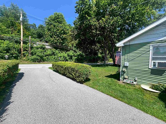 3rd image of 140 Dorr Drive