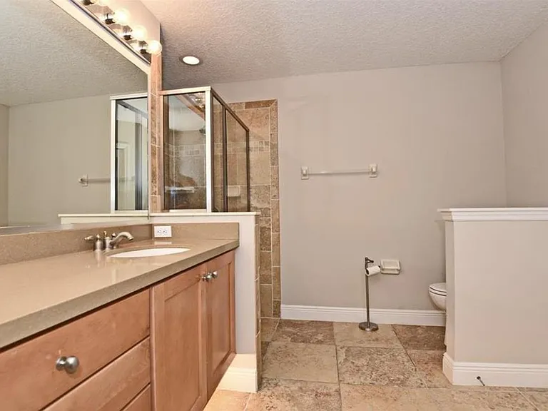 1251 Blessing St — Photo 15