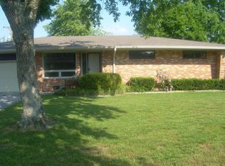 1112 Vannoy Dr, Chattanooga, TN 37411