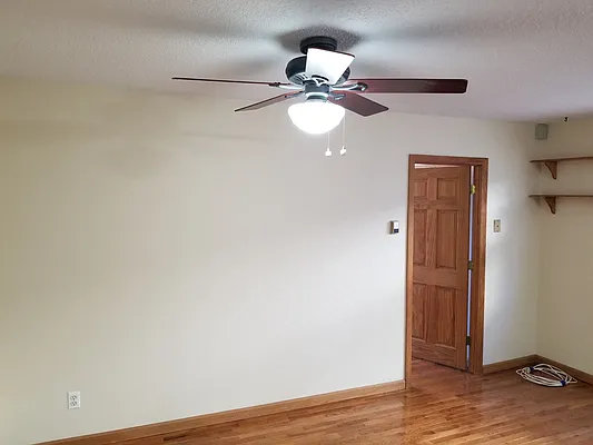 Rented by Carollo Real Estate | media 11