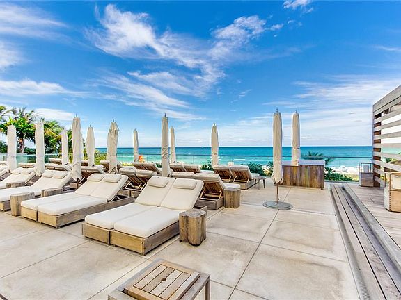 2nd image of 2301 Collins Ave APT 1026