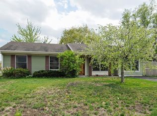 703 Chesapeake Dr, Bolingbrook, IL
