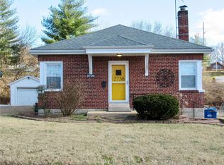 2736 Granda Dr, Saint Louis, MO