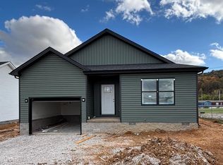 104 Garland Way, Russellville, KY 42276