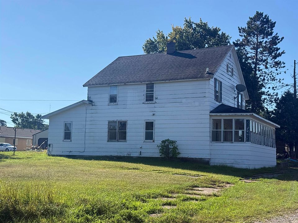 1st image of 208 Hemlock Ave