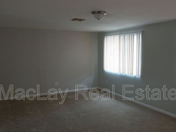 4th image of 3525 E Hearn Rd