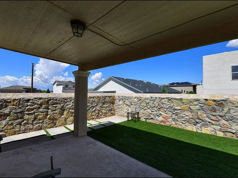 221 Jennice Cir — Photo 41