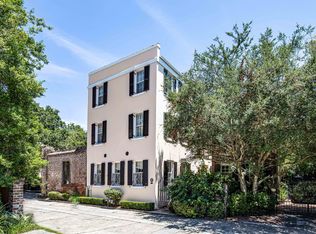 16 Bedons Aly, Charleston, SC 29401