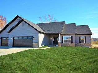 400 Cass Dr, Troy, MO 63379