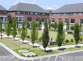 121 Irving Ave APT B, Mooresville, NC 28117