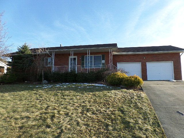 1st image of 2641 Cloverlane Dr