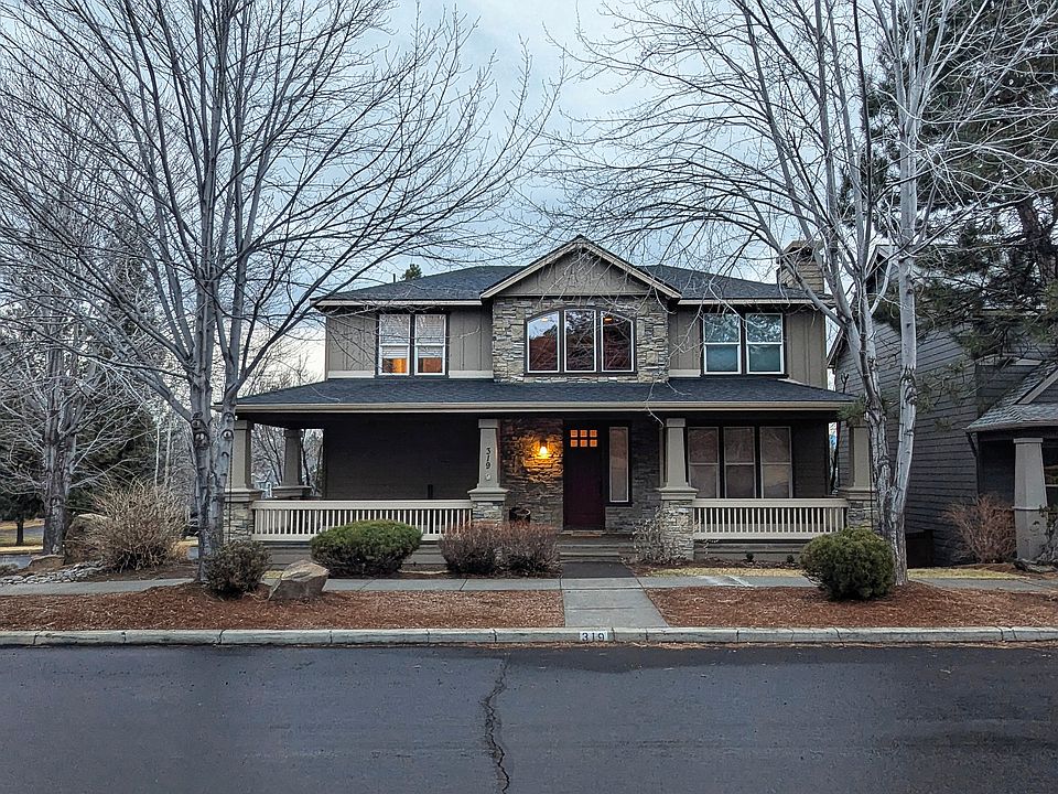 1st image of 319 NW Flagline Dr