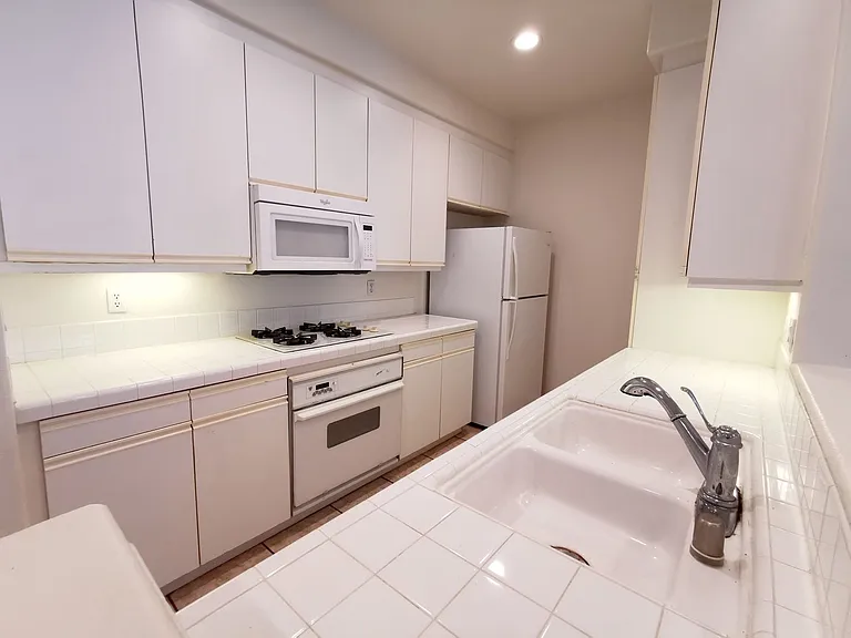 3540 Caminito El Rincon #81 — Photo 4