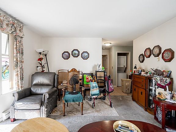 5th image of 4758 53rd St #212
