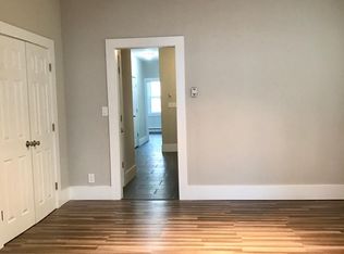 327 Ashton Ave APT 1R, Linden, NJ 07036