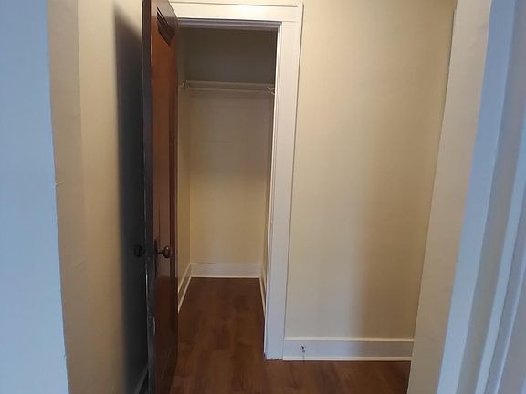 4th image of 808 N Main St APT 202