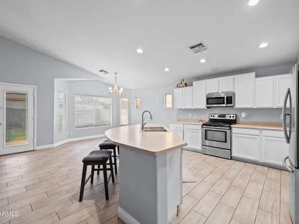 8526 W PRESTON Lane, Tolleson, AZ 85353