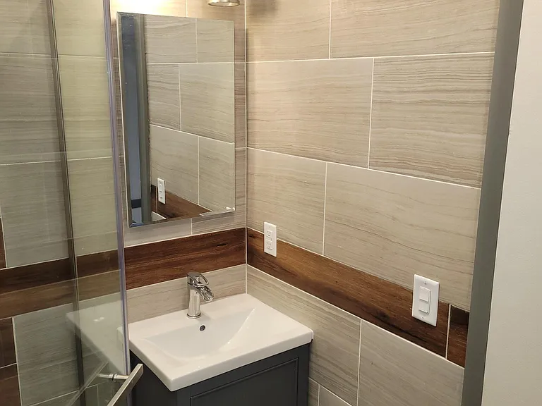 Orchard Acres Apartments — Photo 17