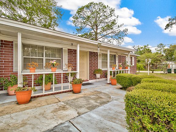 5th image of 2834 Goldenrod Cir E