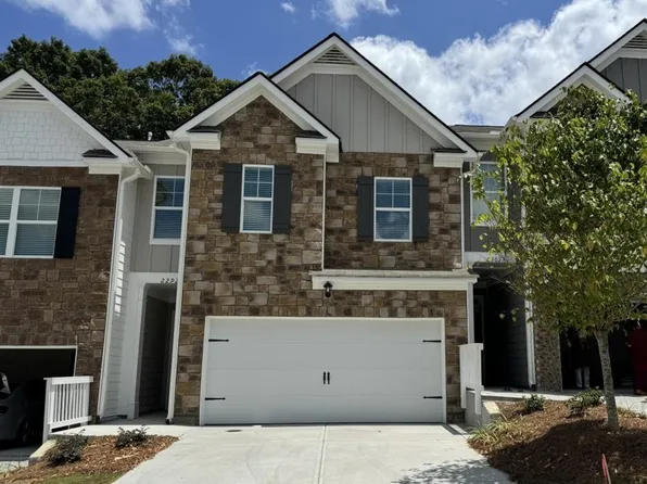 2292 Blue Monarch Dr, Buford, GA 30519