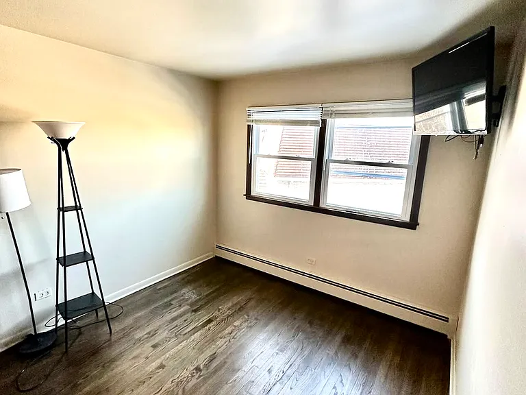 4530 Prairie Ave #C — Photo 7