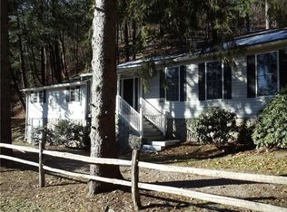 T, Laughlintown, PA 15655