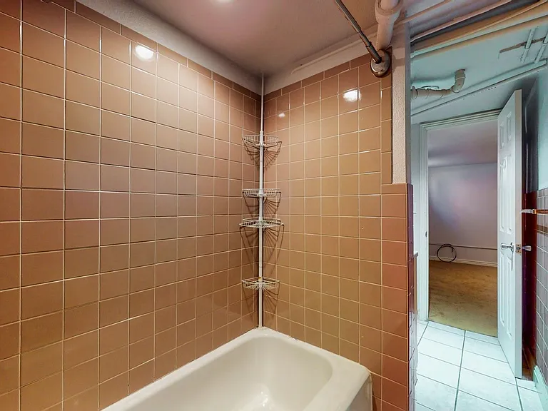 3317 N Saint Paul St — Photo 30