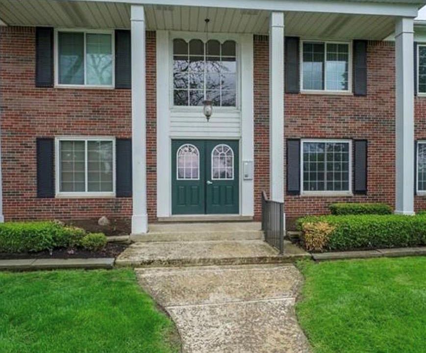 1st image of 2472 Mulberry Sq APT 22
