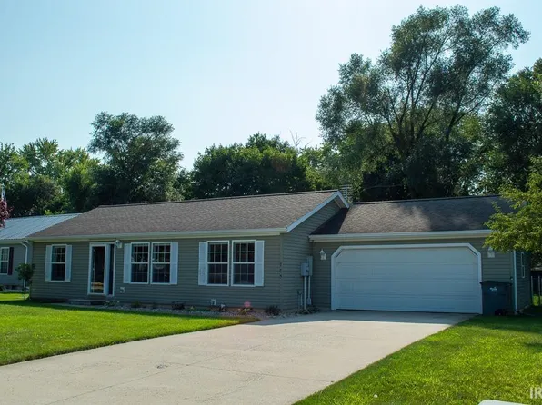 705 Turtle Dr, Bristol, IN 46507