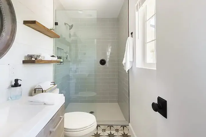 8220 E Mitchell Dr — Photo 15