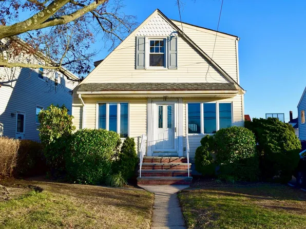 18 Baisley Avenue, East Rockaway, NY 11518