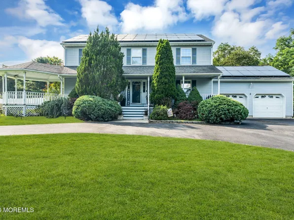 3 River Drive, Farmingdale, NJ 07727