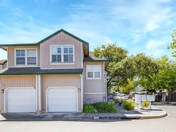 1532 Pinebrook Place, Santa Rosa, CA 95403