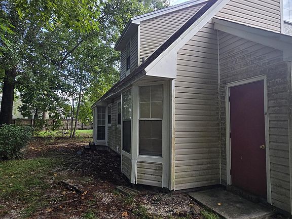 4th image of 2533 Georgetown Ln